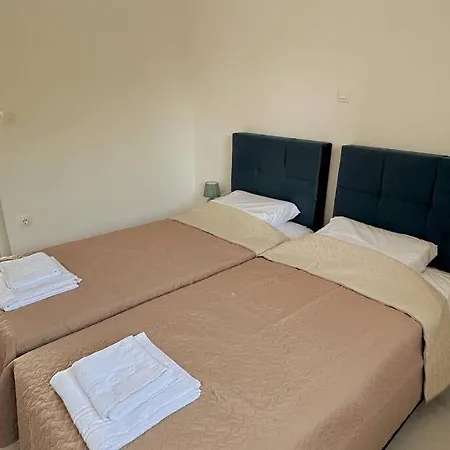 شقة Seaview Serenity In - House 4 *
