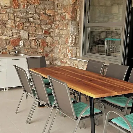 Seaview Serenity In - House 4 نيكيتي
