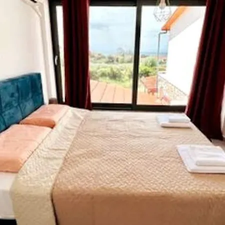Seaview Serenity In - House 4 * نيكيتي
